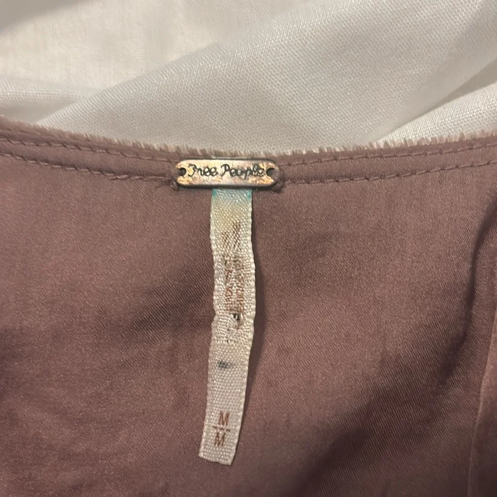 Free People rose mauve open velvet vest w/admirial buttons SZ   M boho chic - Picture 12 of 13